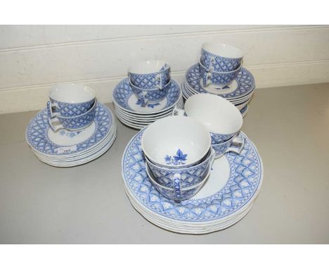 Quantity of Spode Geranium pattern tea wares