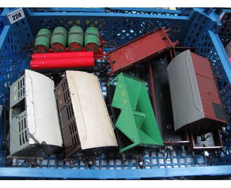 Nine Hornby "O" Gauge/7mm Items of Rolling Stock,barrel wagon, hopper, cattle trucks, two French Hornby low side eight wheel 