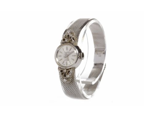 LADY'S WONDER WATCH EIGHTEEN CARAT WHITE GOLD DIAMOND SET MANUAL WIND WRIST WATCH17 jewel movement, the round silver coloured