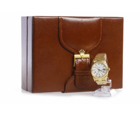 GENTLEMAN'S ROLEX OYSTER PERPETUAL SUPERLATIVE CHRONOMETER OFFICIALLY CERTIFIED DATEJUST EIGHTEEN CARAT GOLD AUTOMATIC WRIST 