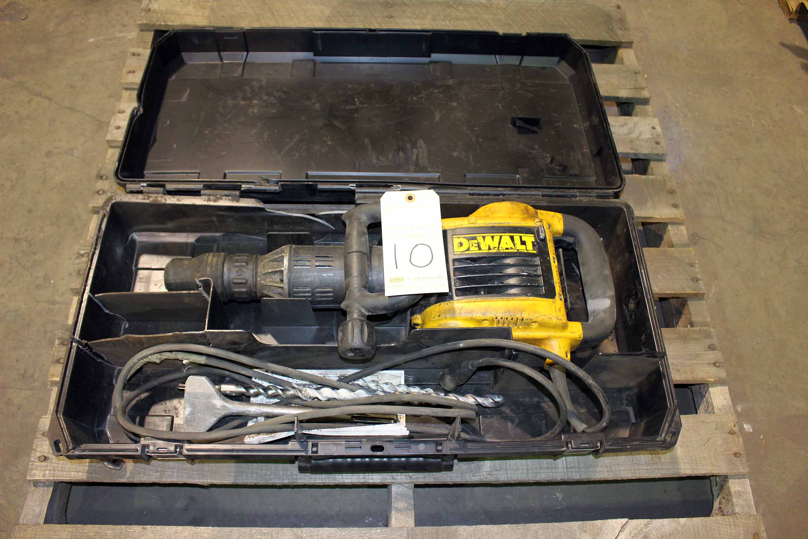ELECTRIC JACK HAMMER, DEWALT