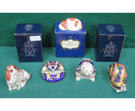 FIVE VARIOUS ROYAL CROWN DERBY CERAMIC PAPERWEIGHTS 