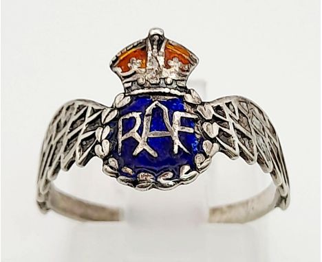 A WW2 RAF Silver Sweetheart Ring. Size M.