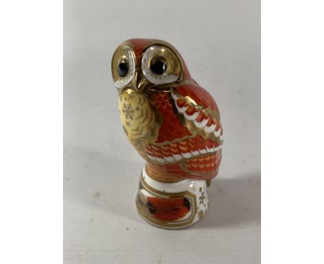 A ROYAL WORCESTER THE CONNOISSEUR COLLECTION TAWNY OWL ANIMAL FIGURE 