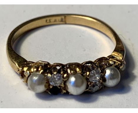 AN ANTIQUE 18 CARAT GOLD RING WITH THREE PEARLS AND DIAMONDS (SHOULD HAVE FOUR BUT ONLY THREE PRESENT) SIZE K/L GROSS WEIGHT 