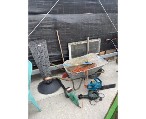AN ASSORTMENT OF ITEMS TO INCLUDE A METAL WHEEL BARROW, A BLACK AND DECKER CHAINSAW AND A HEDGE TRIMMER ETC 