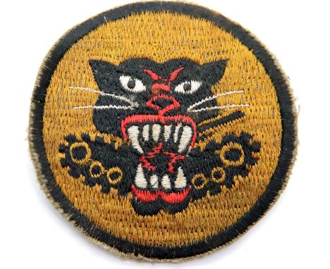 WWII rare six wheeled variant US tank destroyer shoulder patch. P&amp;P Group 1 (£14+VAT for the first lot and £1+VAT for sub