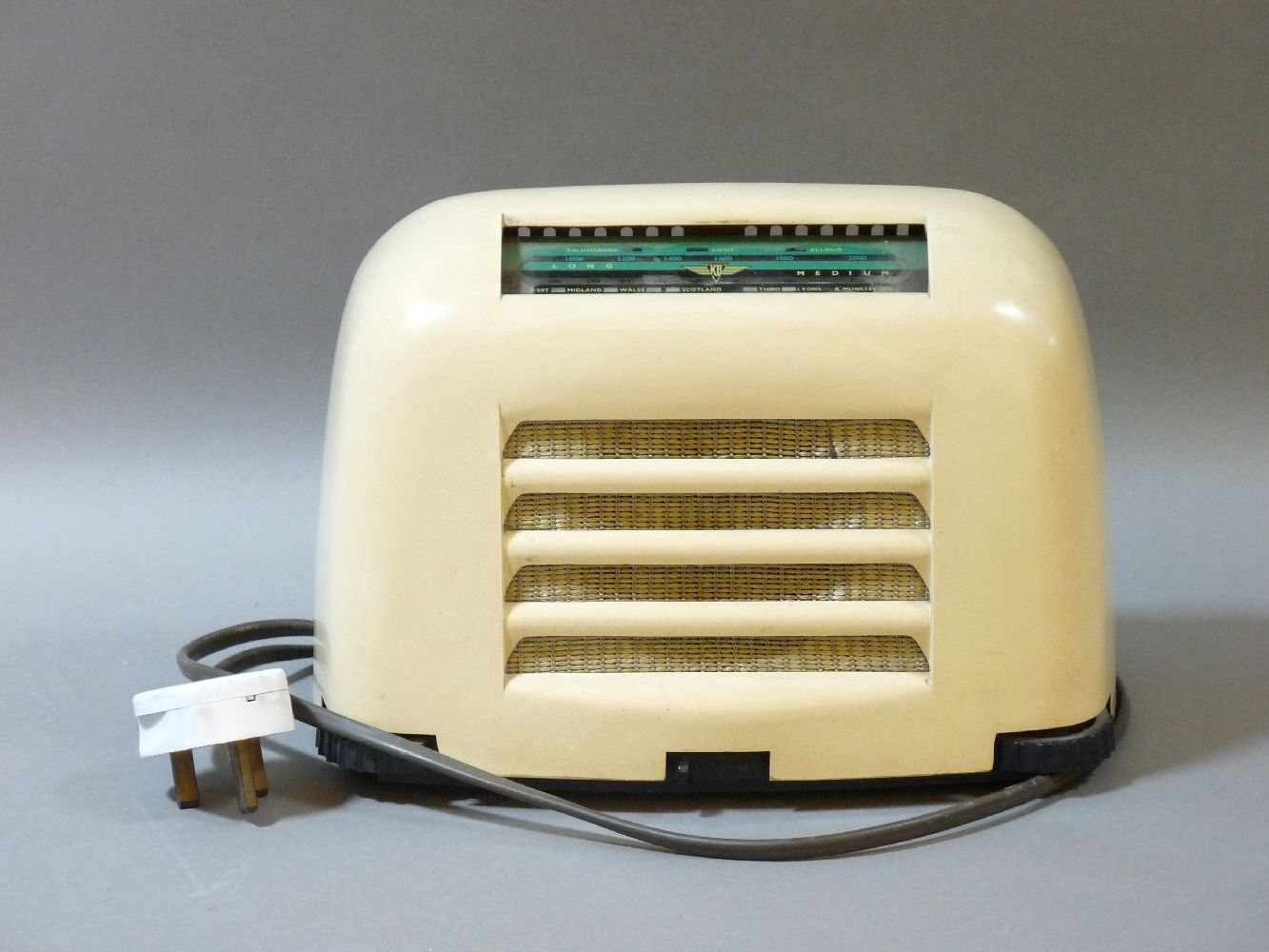 A 'KB' model FB10 white bakelite radio