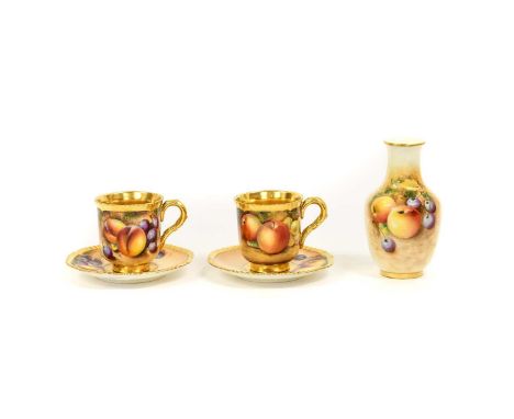 A Pair of Royal Worcester Porcelain Cabinet Cups and Saucers, by Frank Roberts and Chapman, 2nd half 20th century, painted wi