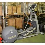 Precor EFX576i Experience Line Crosstrainer