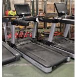 Life Fitness Flex Deck treadmill