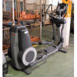 LIfe Fitness 95x Elliptical cross trainer