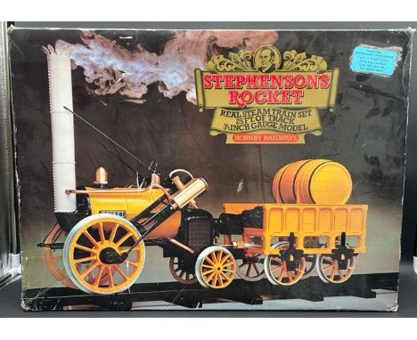 Hornby Railways 3.5 inch gauge live steam Stephensons Rocket (G100). A gas fired, 2 cylinder, slip eccentric Rocket locomotiv