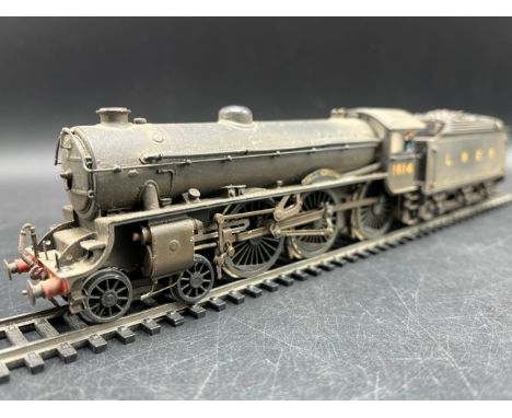 Hornby modified LNER 4-6-0 'Castle Hedingham' #1614 OO gauge locomotive, Tested Runner (500g)Tested Runner but does not navig