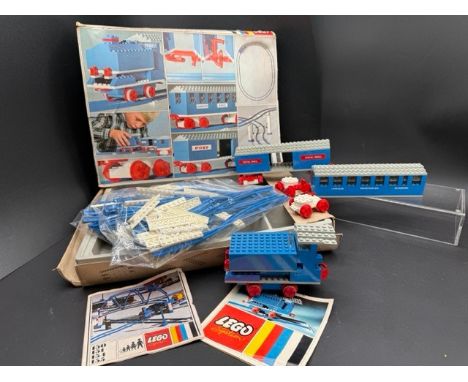 Vintage Lego 113-2 Motorised Train Set c1966 with Box & instructions. (1300g)The first motorised train set Lego released. Box