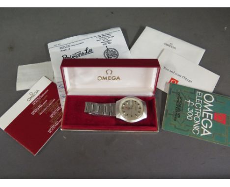 Omega - An Electric Geneve F300 Chronometer stainless steel bracelet wristwatch with box and paperwork m/no 34902250