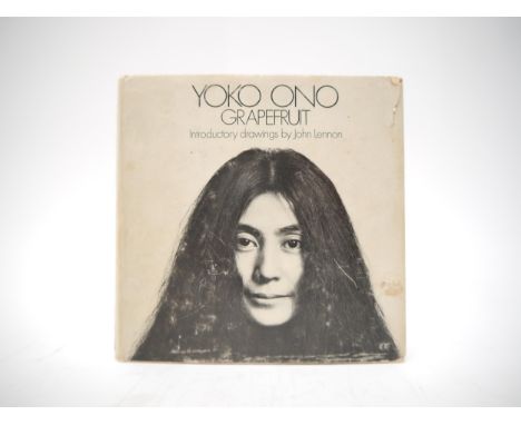 Yoko Ono: 'Grapefruit. A book of instructions. Introduction by John Lennon.', London, Peter Owen, 1970. 'First British Common