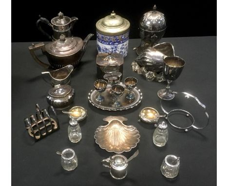 Plated ware - Elkington shell spoon warmer, egg coddler, teapot, salts, tea caddy, toast rack, egg stand;  Copeland and plate