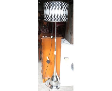 CHROME STANDARD LAMP
