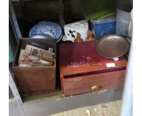 SHELF OF ITEMS INCLUDING ENVELOPE BOX, CHEESE DISH, GALVANISED PLANTER, SCALES ETC