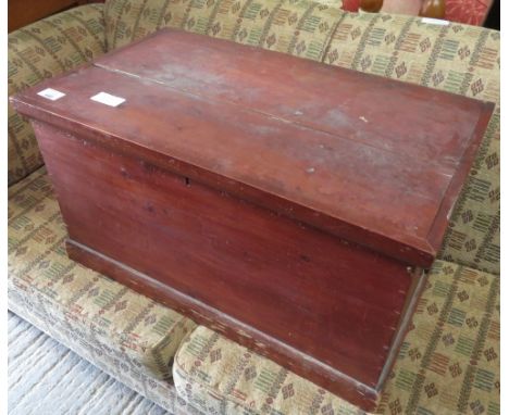 STAINED PINE BLANKET BOX/TRUNK