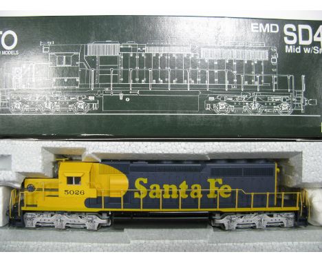 A Kato (Japan) "HO" Gauge #37-2907 EMD SD40-2 Snout Nose Outline American Locomotive Santa Fe, R/No. 5026, blue and yellow li