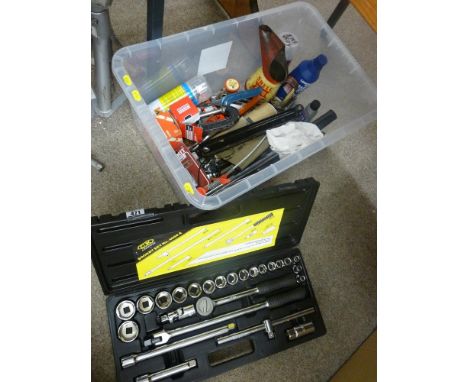 As new cased socket set, vintage Shell oil can, torque wrench and other vehicle maintenance tools and equipment etc
