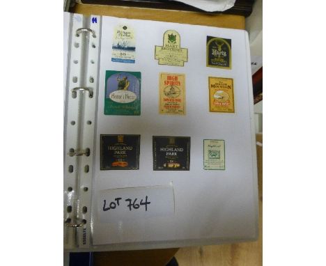 Collectables:  Beer & Whisky bottle labels, American, Irish, UK, miniature – 7 folders full of labels, lovely collection.