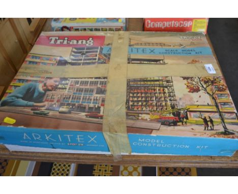 A Triang scale model construction kit