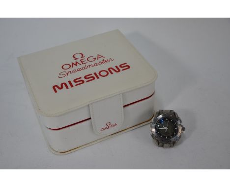 Omega Speedmaster X33 NASA Missions gentleman's wristwatch, titanium case and bracelet, quartz movement with multi-function L