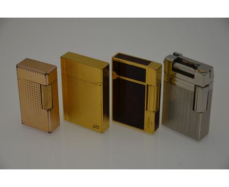 S J Dupont - Three various cigarette lighters, no 19HBR05; 13AND39; 1E9AC90 and c/w spare flints to/w Vinci 'Flaminaire' gilt