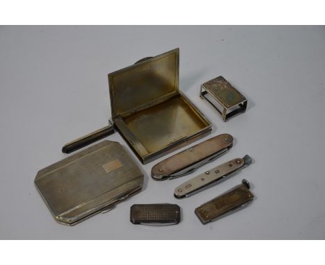 A heavy quality silver cigarette case with integral vesta-case to one end, Arthur William Hardiman, London 1908 and an Art De