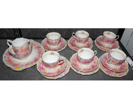 A Royal Albert Serena tea service, twenty-one pieces 