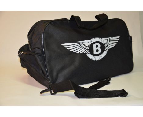 The ideal bag for all your gear. Made from Durable Premium Heavy-Duty 100% Cordura Nylon 220 We use Nylon 220. in front of th