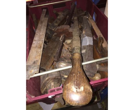 A box of antique joiners tools to include planes, set squares, large screwdriver, chisels, rulers etc. 
