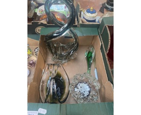4 art glass items - tallest approx 34 cm 