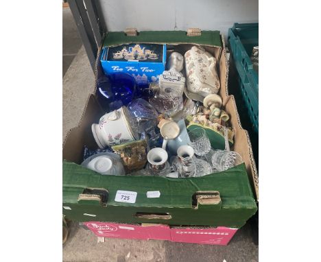 2 boxes of mixed ceramics, glass, etc, including Hummel, Shelley, Lilliput Lane 