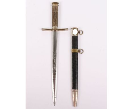 German Hitler Youth Leaders Dress Dagger, with wire bound grip, pommel with HJ diamond. Cross guard with brass underlay showi