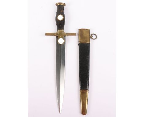 German RLB Leaders 1st Pattern Dress Dagger, blue leather covered grip with enamel 1st pattern RLB emblem to the centre. Eagl