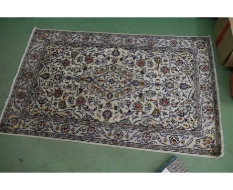 A vintage Persian Aldalean rug, 168cm x 108cm
