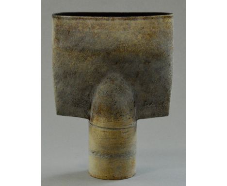 HANS COPER (1920-1981); a stoneware spade form, white slip over textured manganese ground to exterior, brown manganese interi