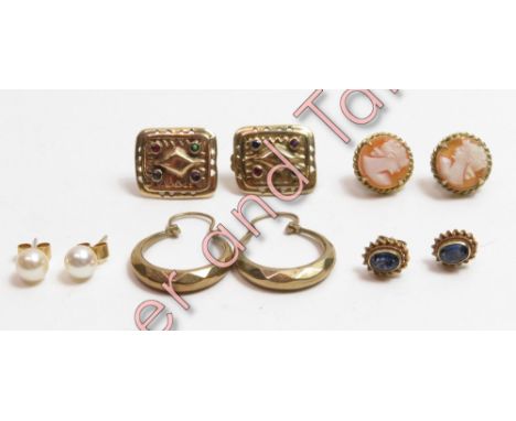 A pair of 9 carat gold panel earrings, set with small gem stones to each corner, 6 g gross; with a pair of cameo earrings wit