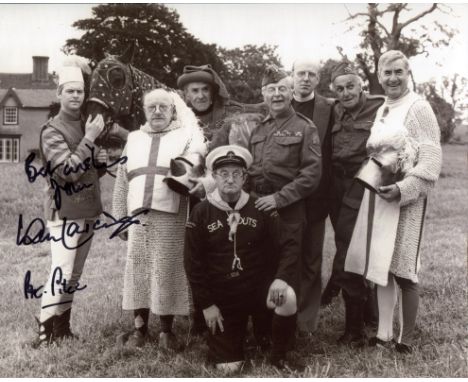 Dad's Army comedy series 8x10 photo signed by Private Pike actor Ian Lavender. Good condition. All autographs come with a Cer