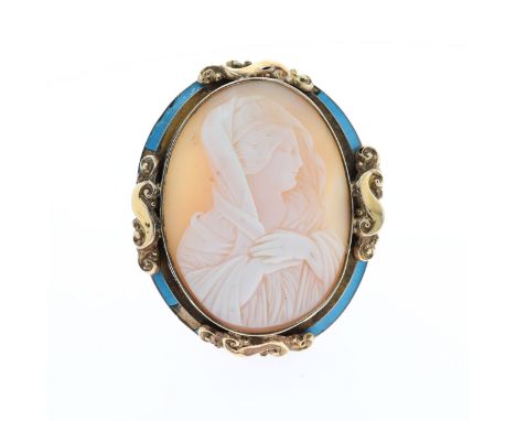 Shell Cameo Gold Brooch, tested 9ct. Some damage to the enamel and evidence of repair to the pin and clasp. Measures 4.5cm by