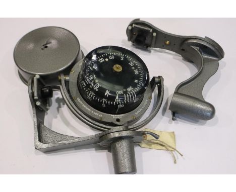 Henry Browne &amp; Son Kestrel gimbal compass, with two mounts and cover. UK P&amp;P Group 2 (£20+VAT for the first lot and £