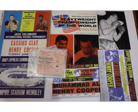 Cassius Clay V Henry Cooper, June 1963 programme, ticket &amp; photograph. UK P&amp;P Group 1 (£16+VAT for the first lot and 