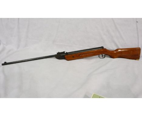 Umarex .22 air rifle. UK P&amp;P Group 3 (£30+VAT for the first lot and £8+VAT for subsequent lots) 