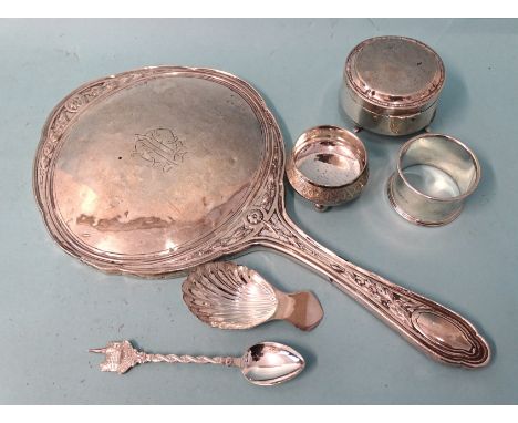 A modern silver caddy spoon of shell form, Sheffield 1990, a small silver trinket box, Birmingham 1912 and other items. 