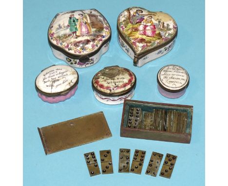 A 19th century French porcelain patch box with hinged cover, decorated with a courting couple within a landscape, with floral