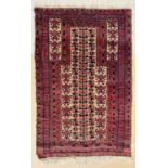Teppich Baluch / Beloutsch, Afghanistan, Mehrab Gebetsmotiv, ca. 148cm x 95cm